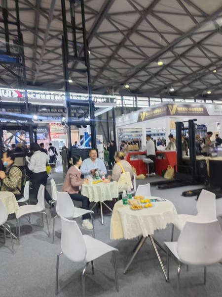 ANHUI YOUNGLIFT INTELLIGENT  EQUIPMENT CO.,LTD. 공장 생산 라인