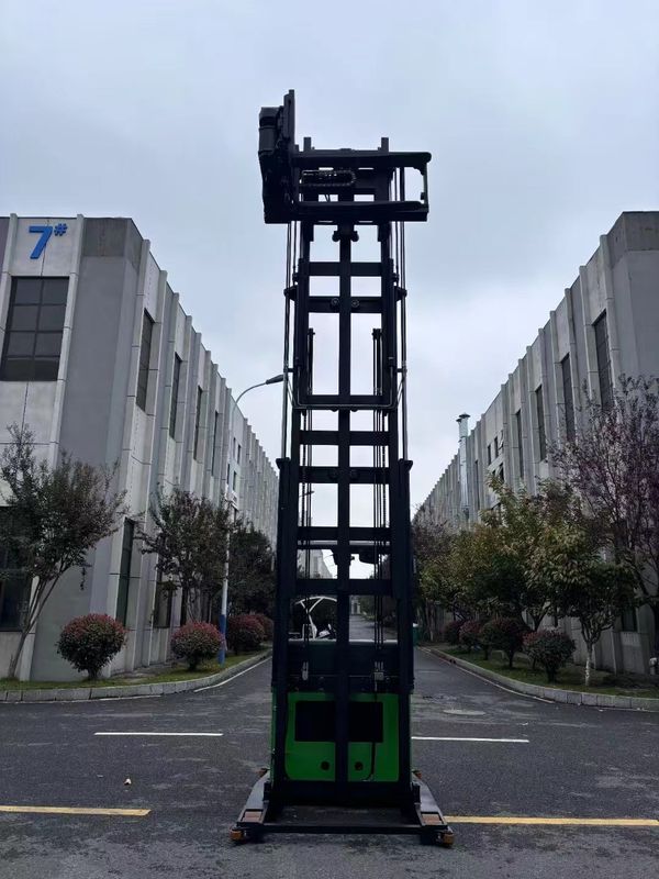 Intelligent Logistic Equipment 3 Ways Direction Electric Forklift